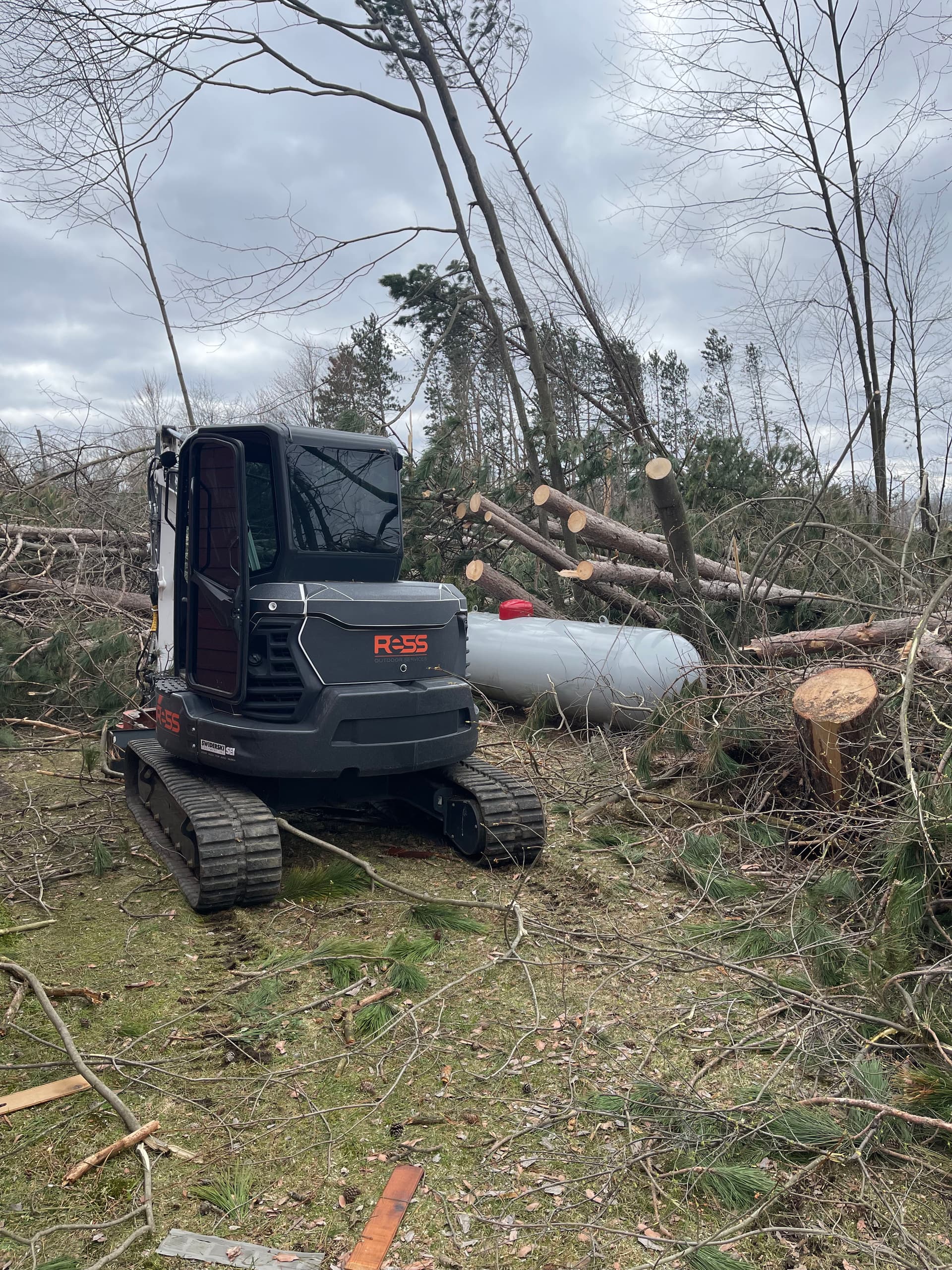 Gallery photos for Free Tornado Storm Cleanup for Ringle and Kronenwetter: Image #2