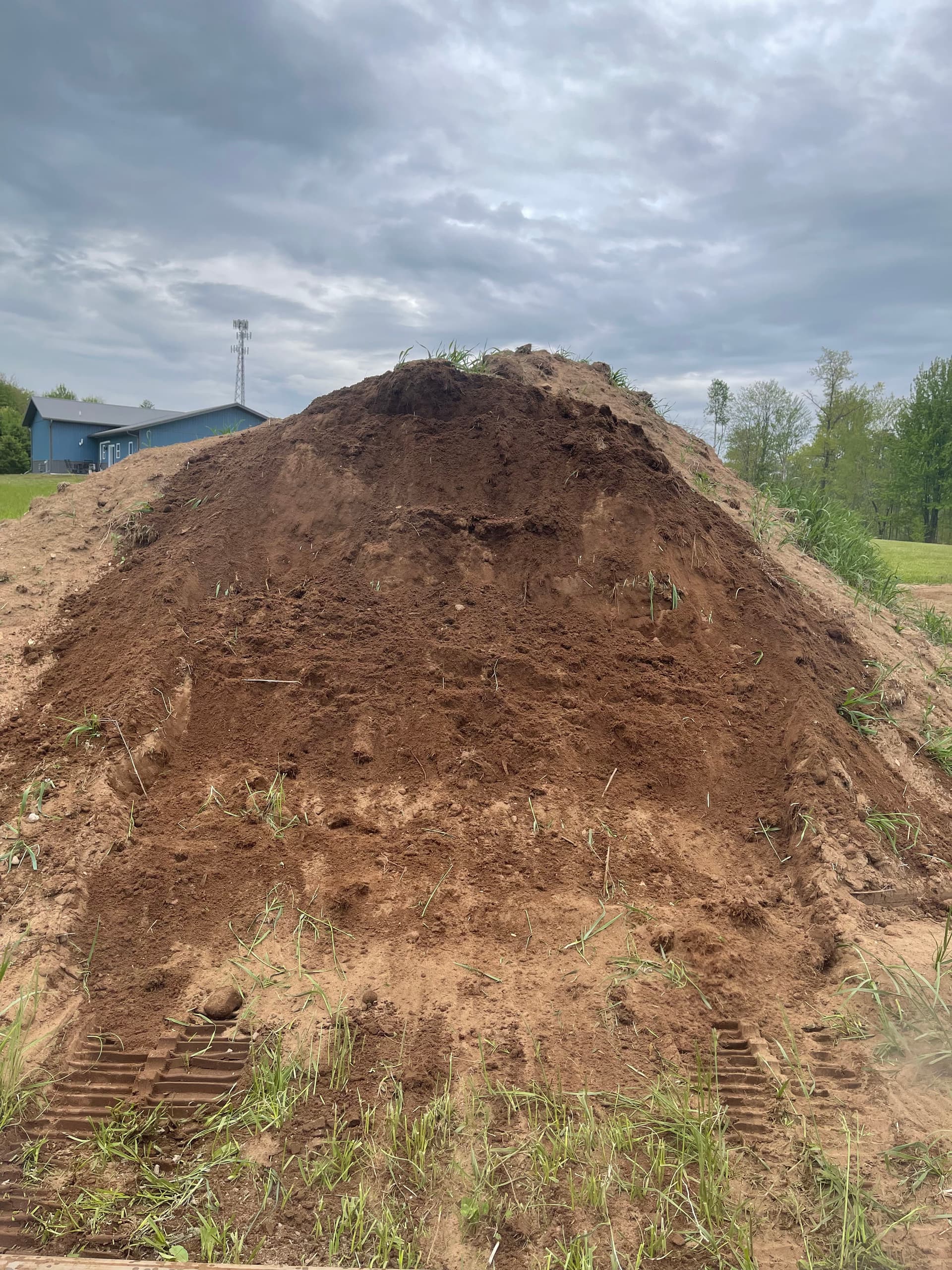 Gallery photos for Lawn Grading and Gravel Driveway Work in Mosinee: Image #5