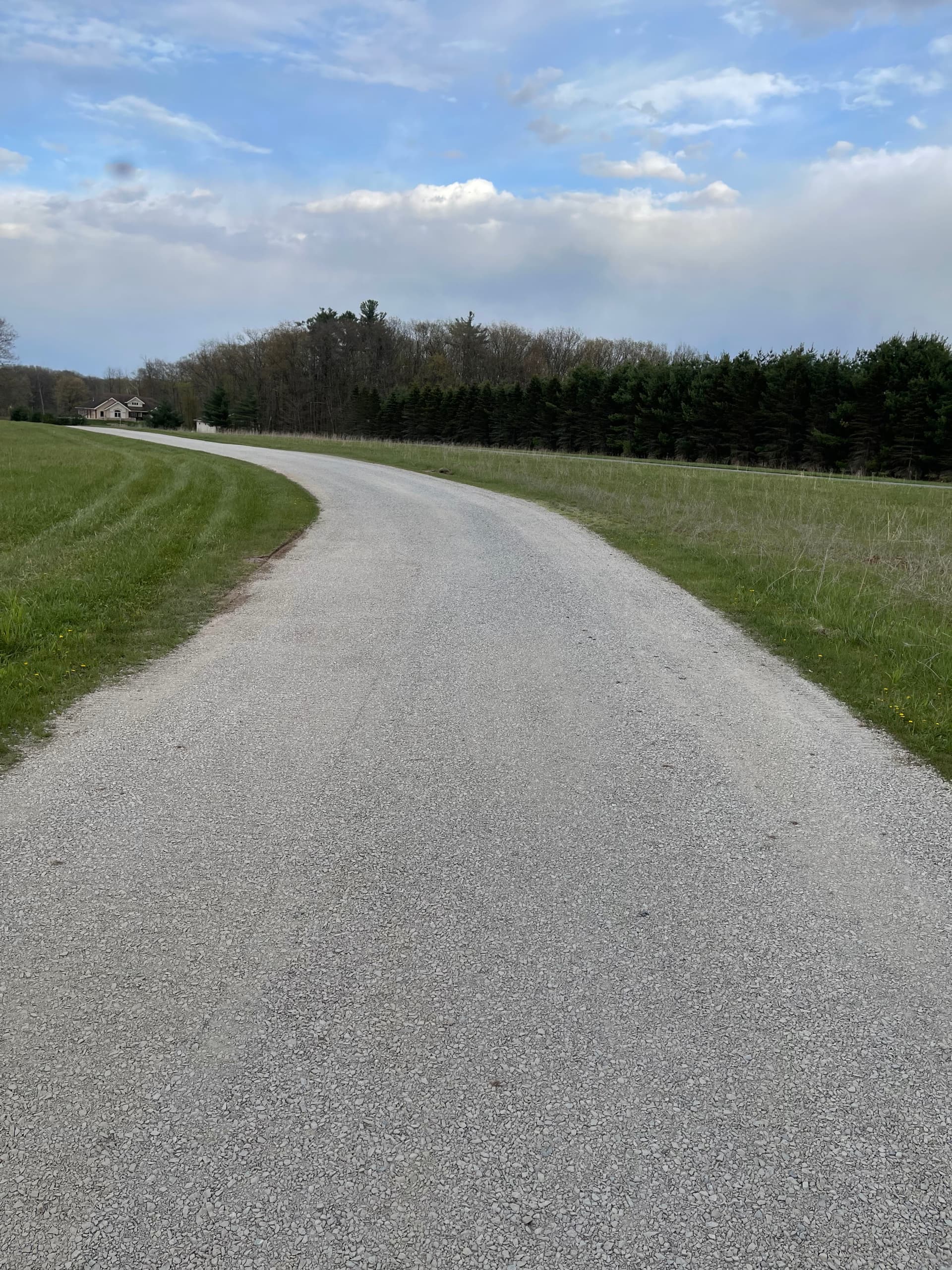 Gallery photos for Gravel Driveway Refresh Done Right in Junction City: Image #4