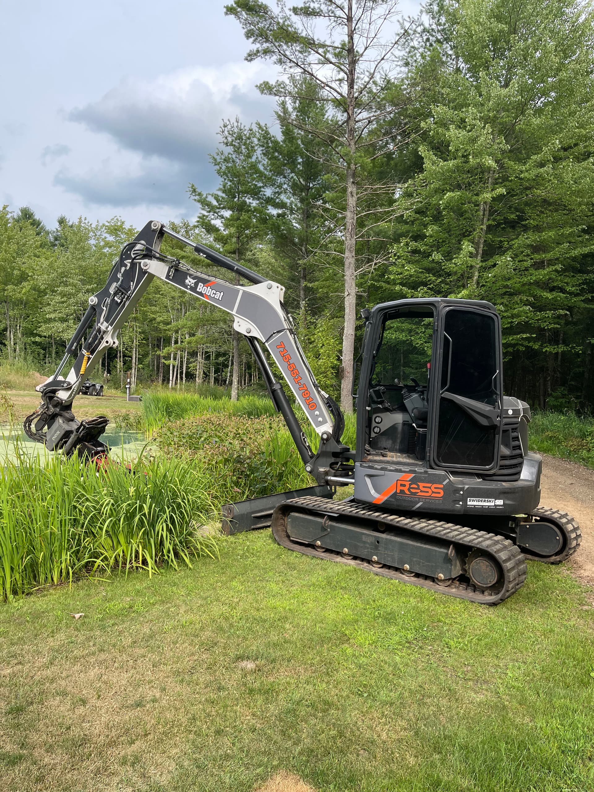 Gallery photos for Pond Clean-Out and Vegetation Removal in Wausau: Image #1