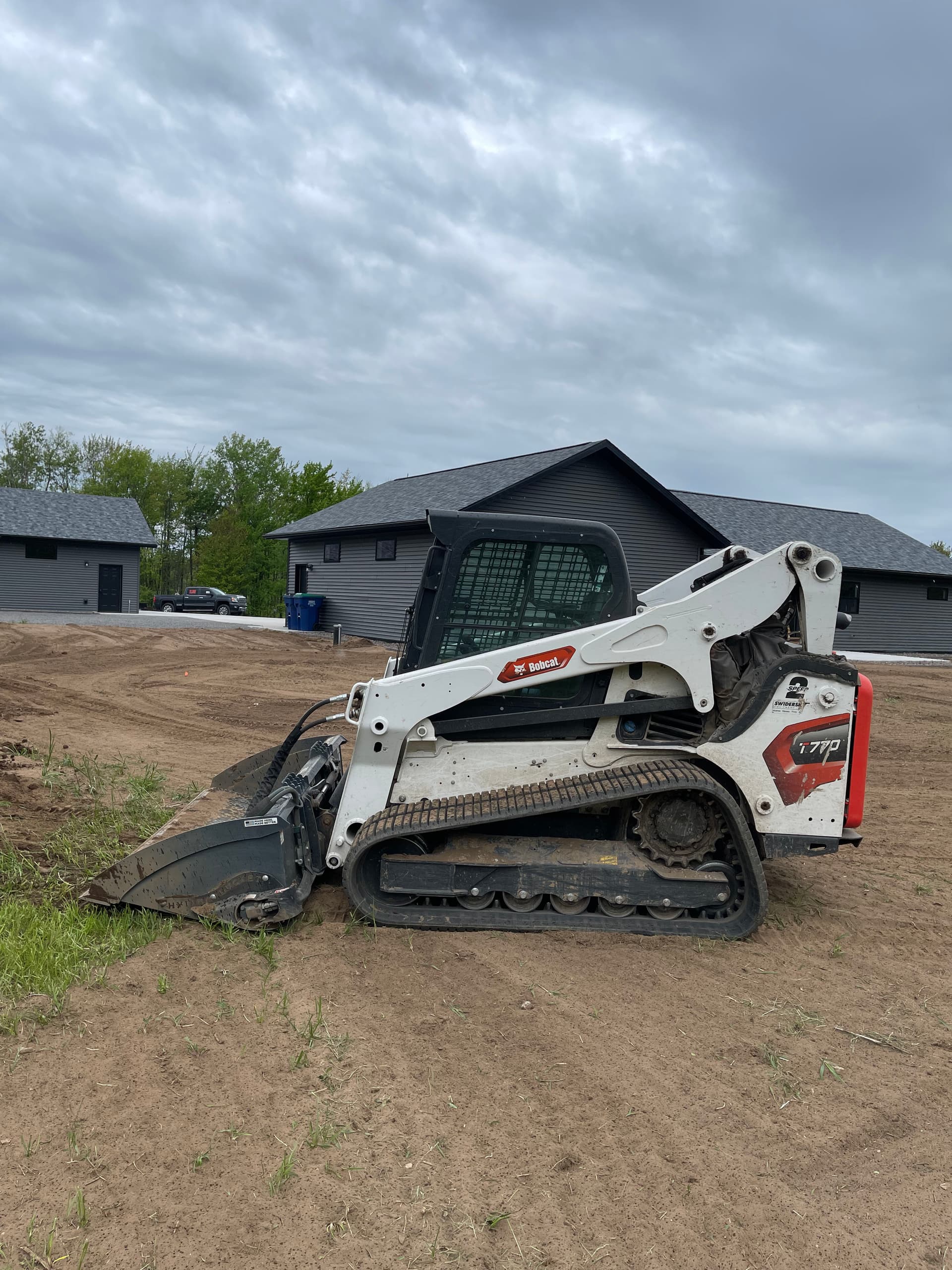 Gallery photos for Lawn Grading and Gravel Driveway Work in Mosinee: Image #2
