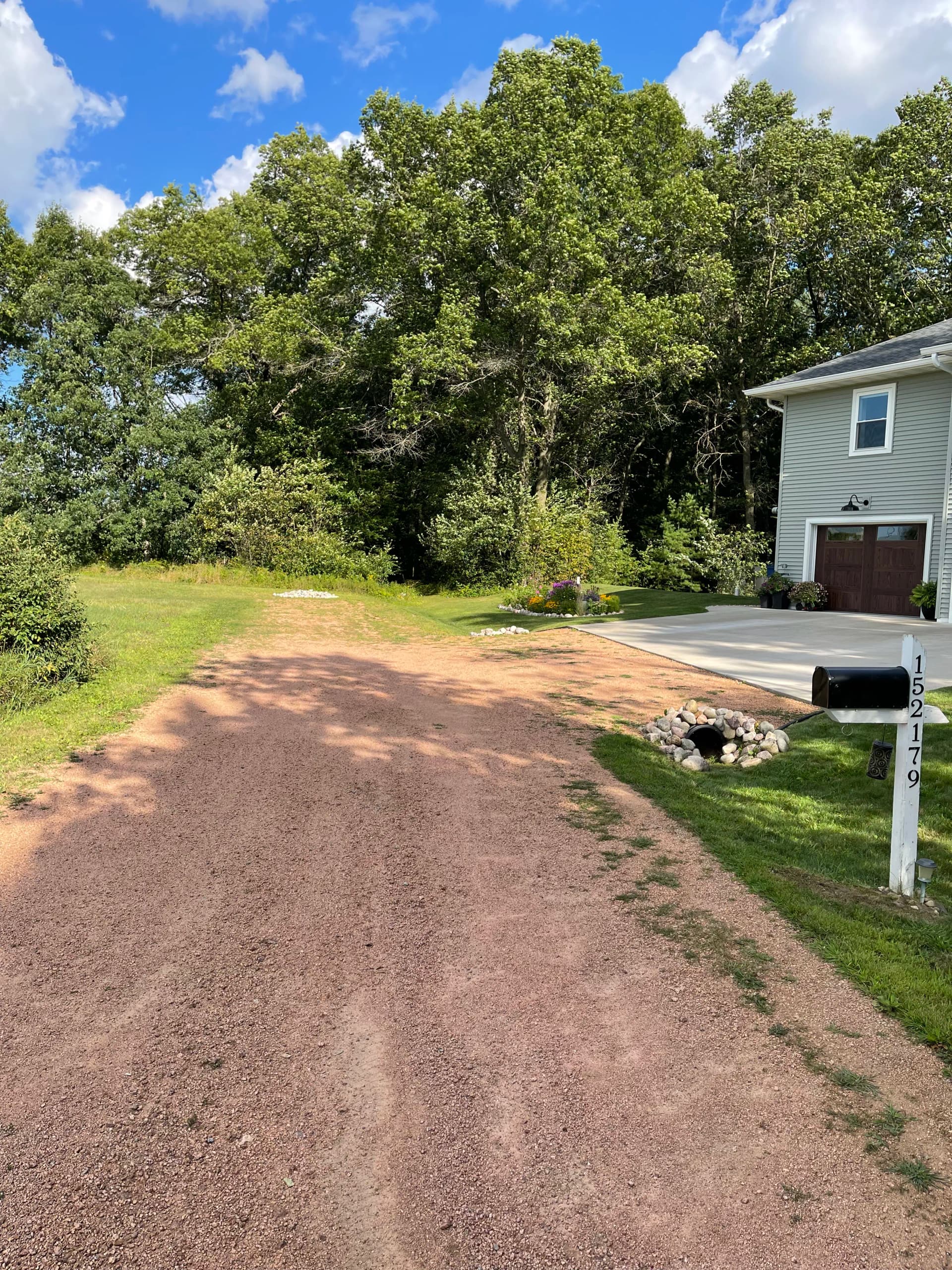 Gallery photos for Red Granite Gravel Driveway Installed on Lake DuBay in Mosinee: Image #5