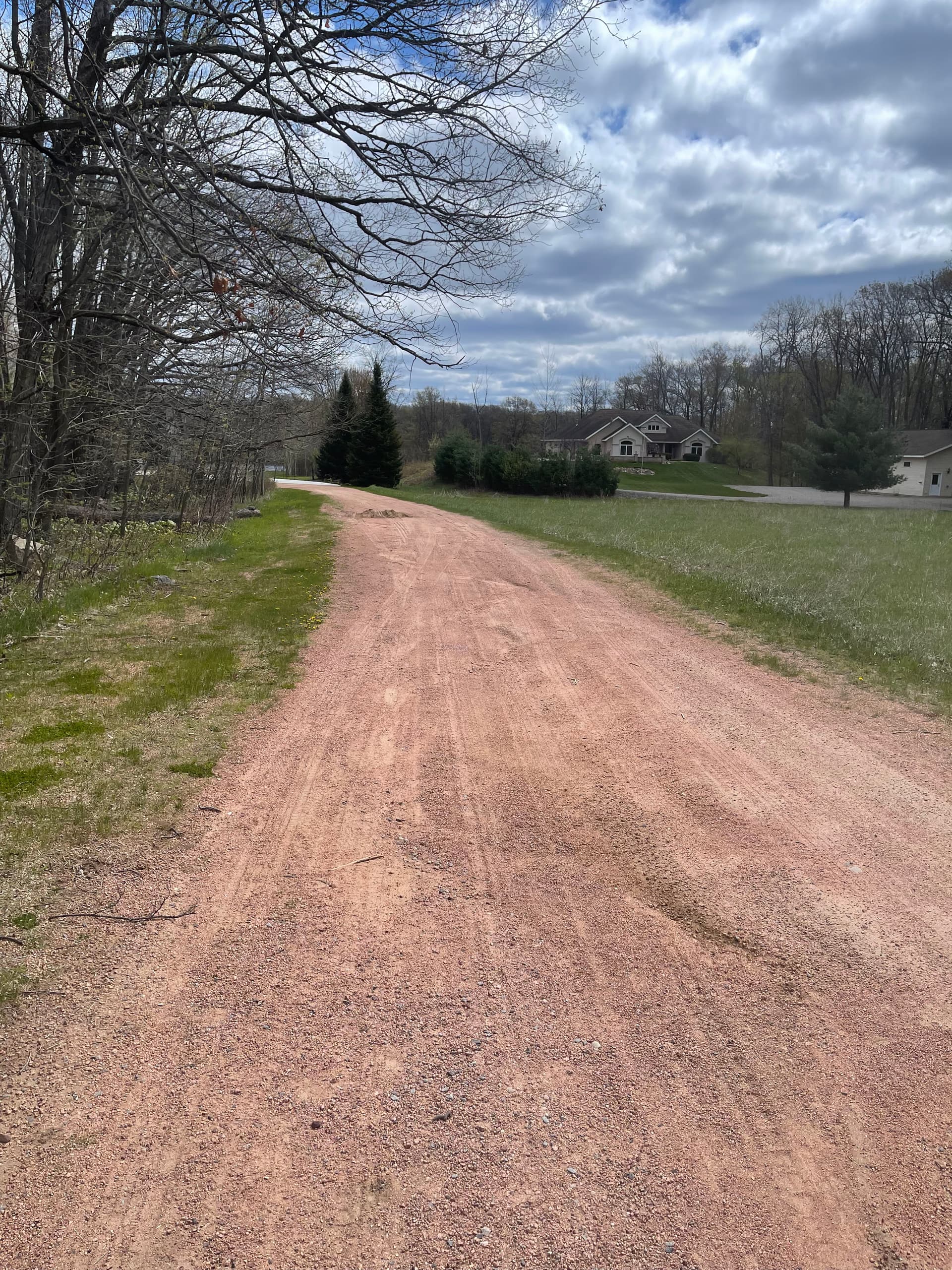 Gallery photos for Gravel Driveway Refresh Done Right in Junction City: Image #2