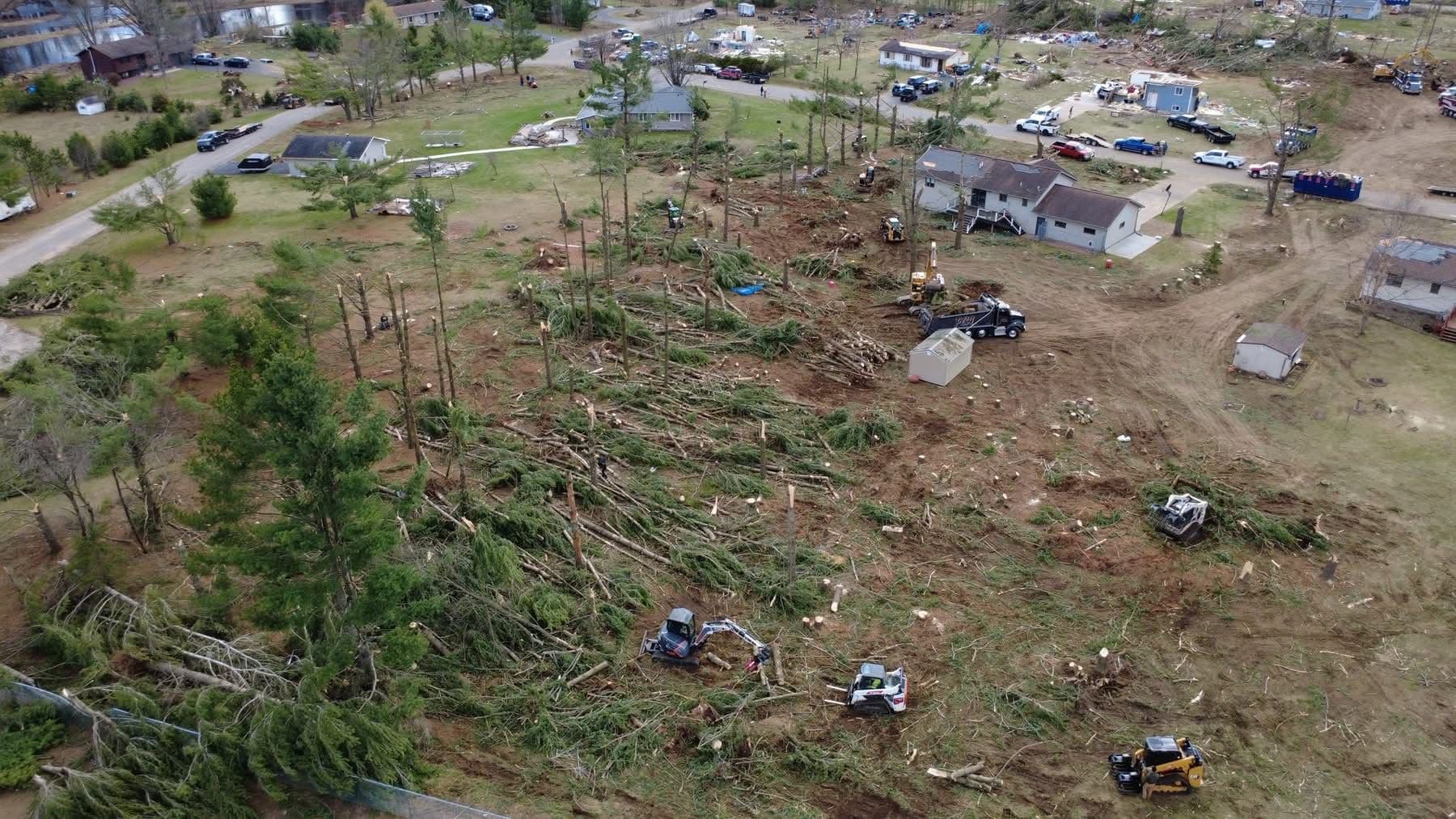 Gallery photos for Free Tornado Storm Cleanup for Ringle and Kronenwetter: Image #7