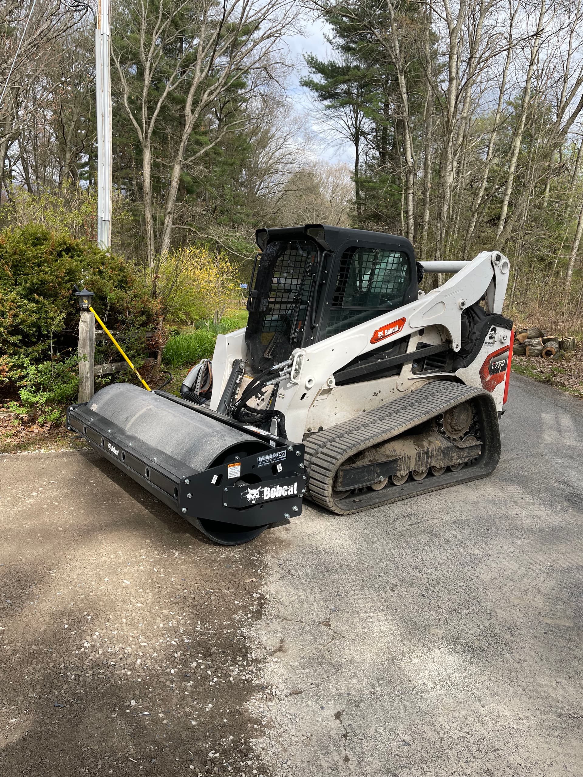 Gallery photos for Gravel Driveway Repair and Refresh Near Lake DuBay in Mosinee: Image #7