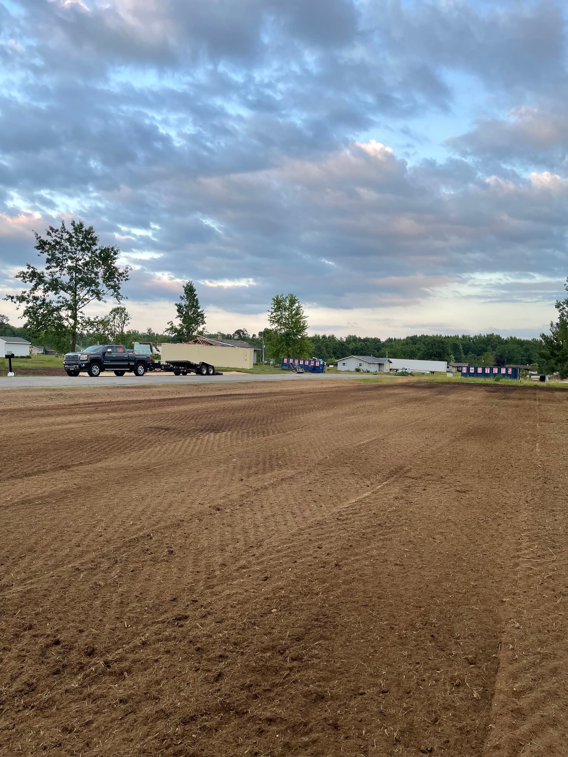 Gallery photos for Storm Damage Lawn Cleanup and Grading in Ringle: Image #3