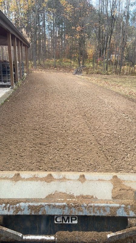 Gallery photos for Fresh Gravel Driveway Makeover in Summit Lake: Image #1
